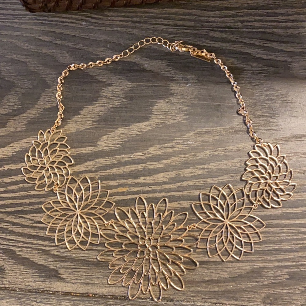 INC Statement Nexklace - Picture 2 of 6